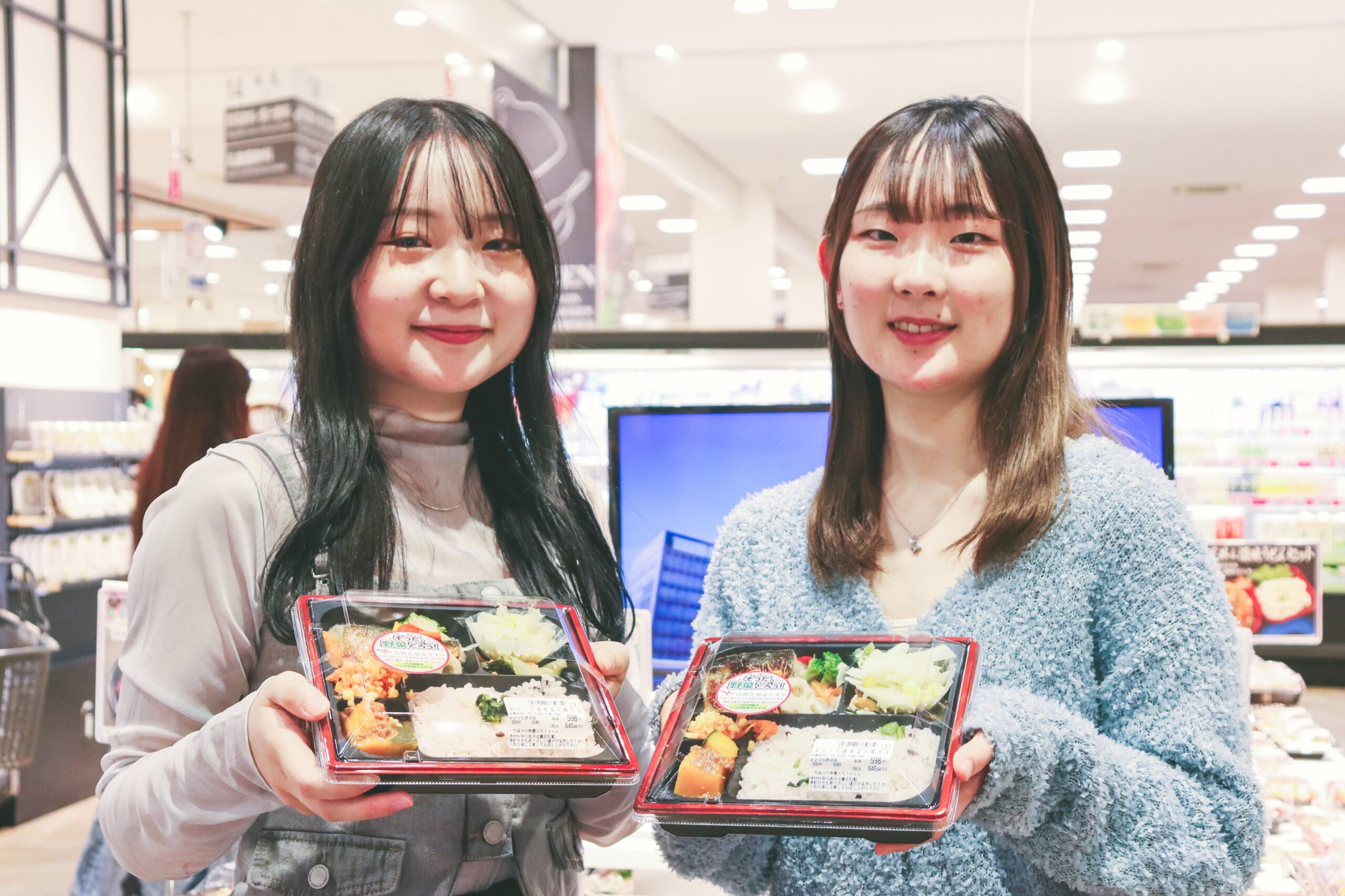 健康科学部 健康栄養学科の学生が考案したお弁当が近畿地区の「イオン」及び「イオンスタイル」にて販売中！