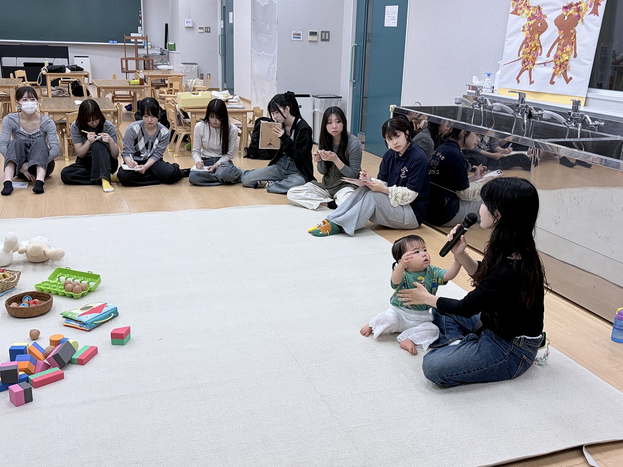 【授業紹介】保育基礎演習 ～子育て交流会を行いました～
