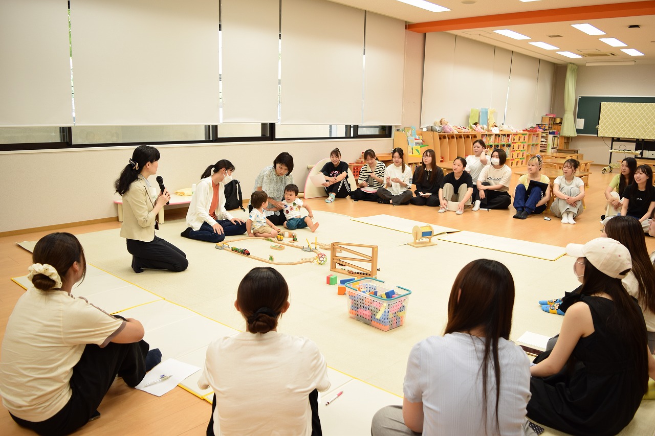 子育て交流会を行いました