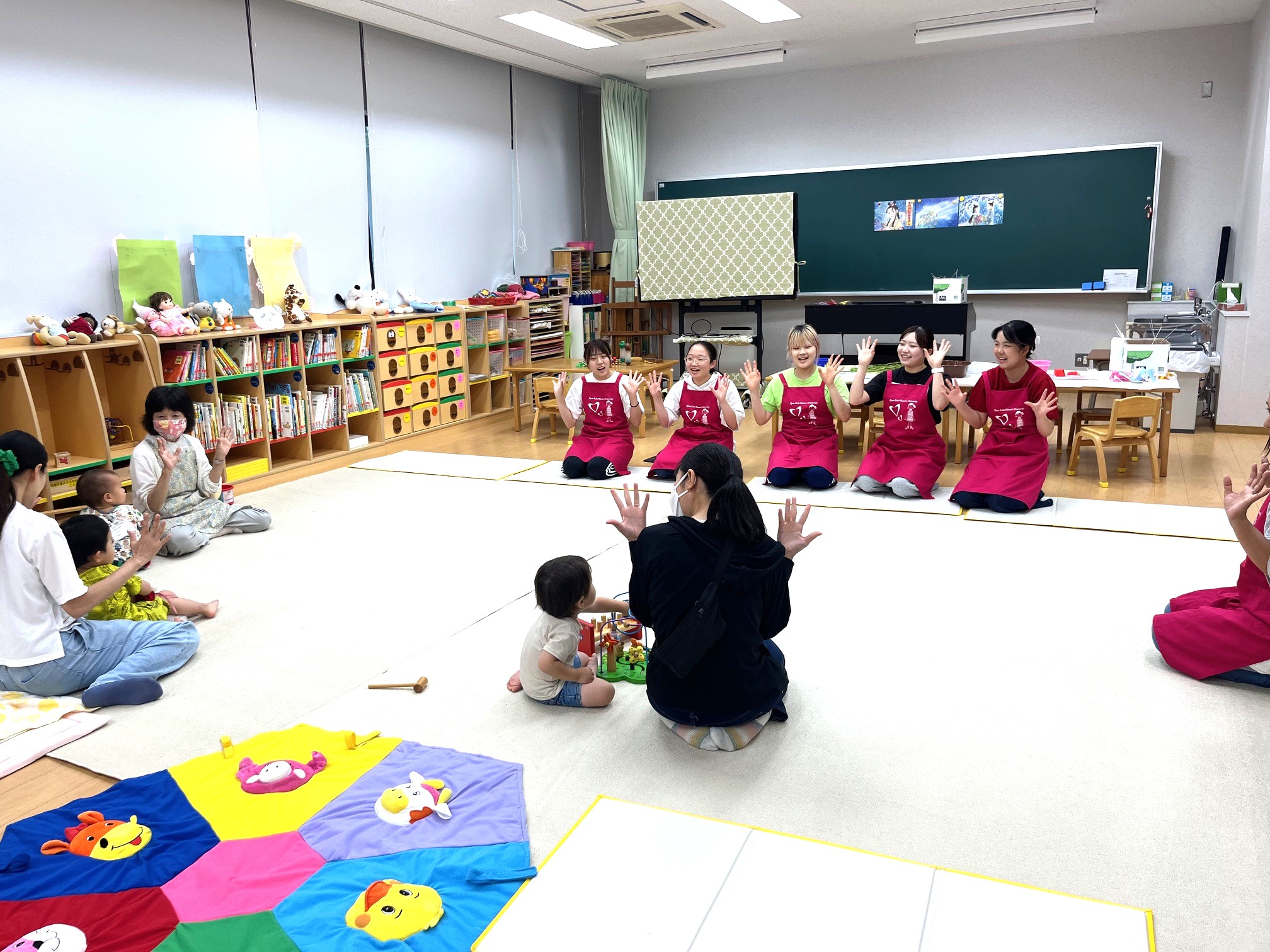 光華こどもひろばの様子～七夕を楽しみました