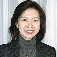 小山 理子