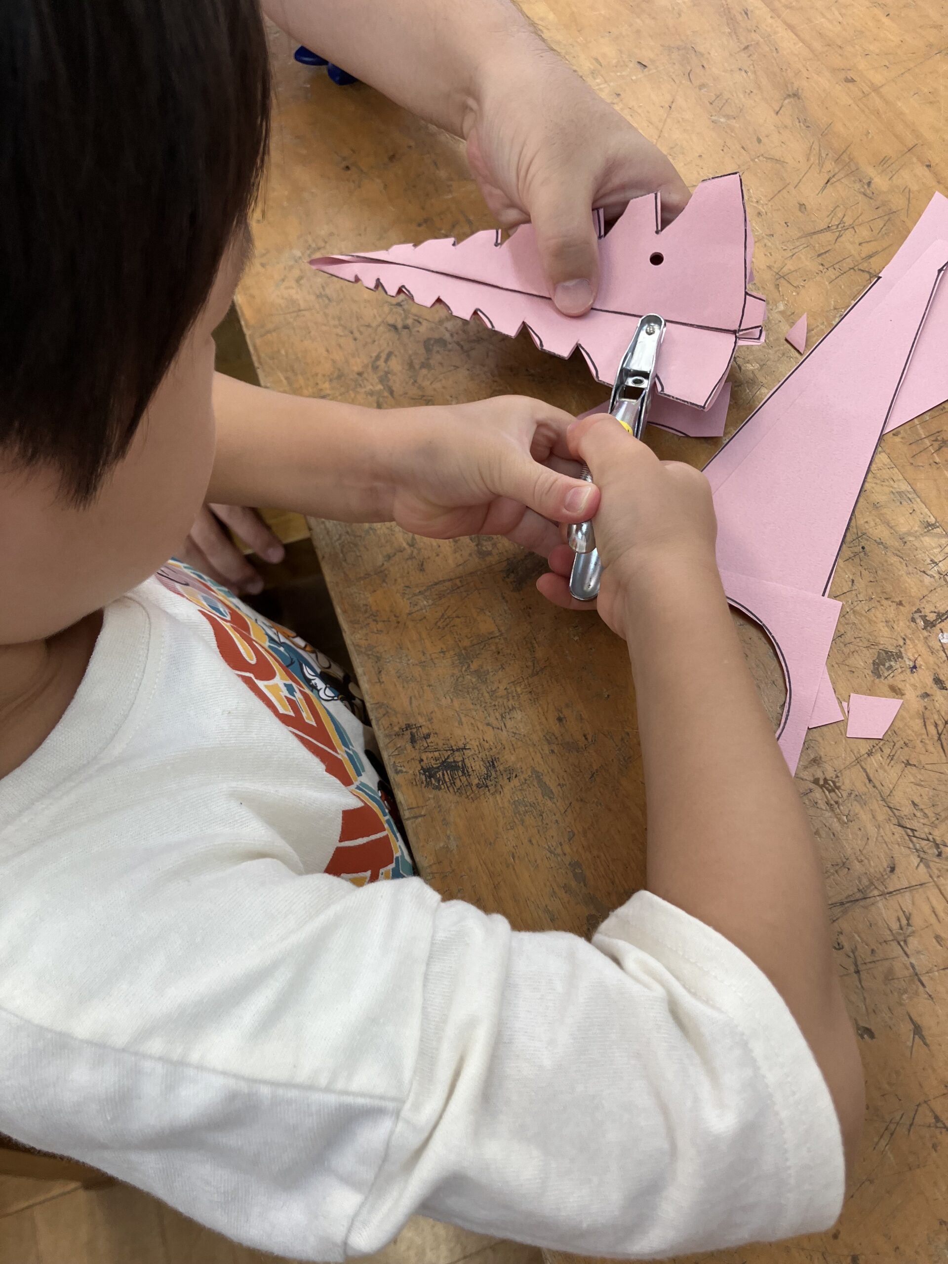 親子で楽しく✨紙工作でライト作り