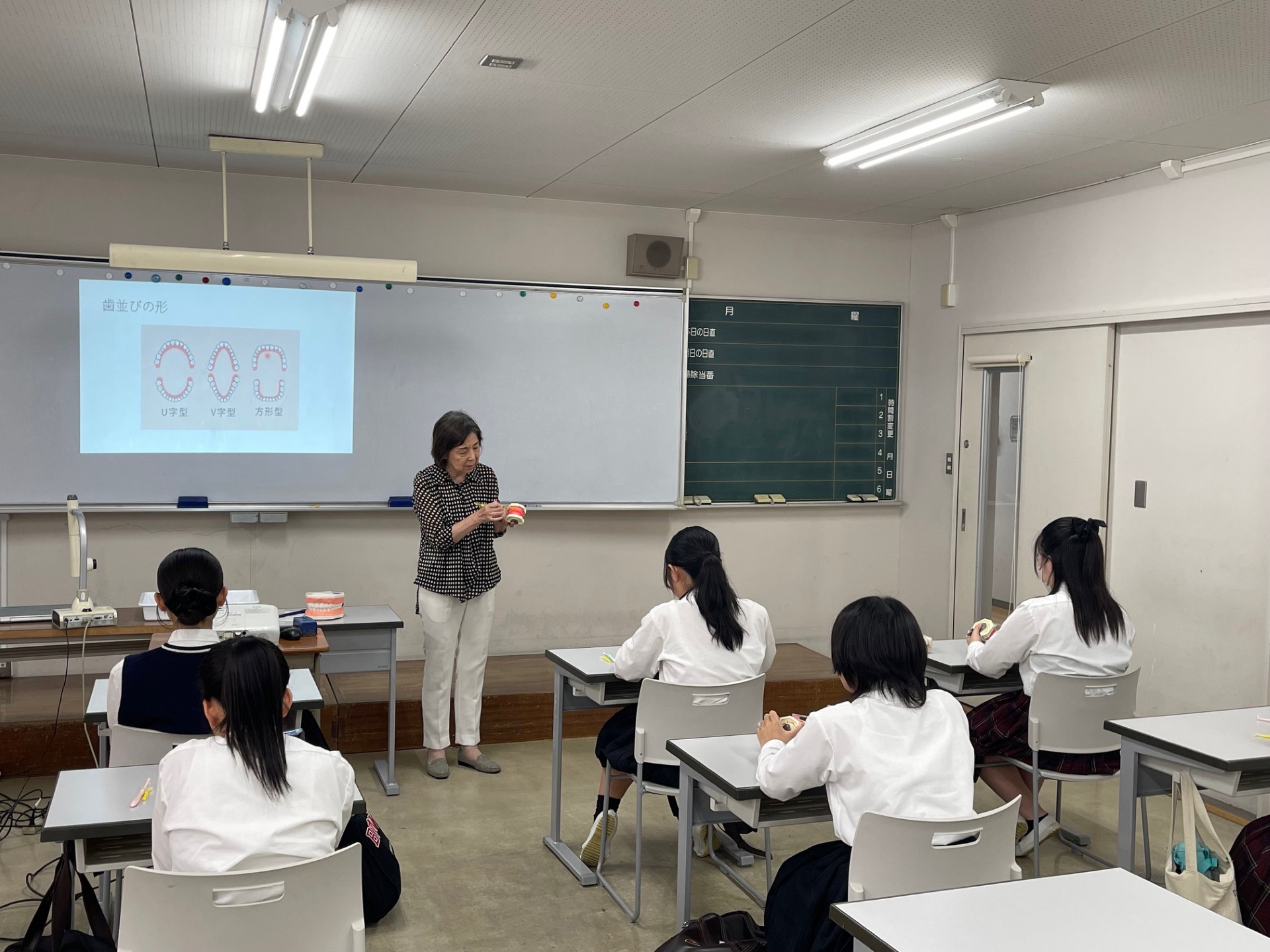光華高校に出前授業をしてきました