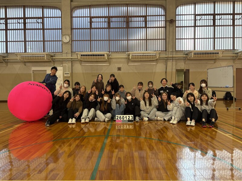 今年もニュースポーツ体験で「キンボール」